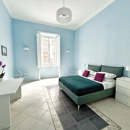 Quid Juris 28 - Santa Lucia Naples
